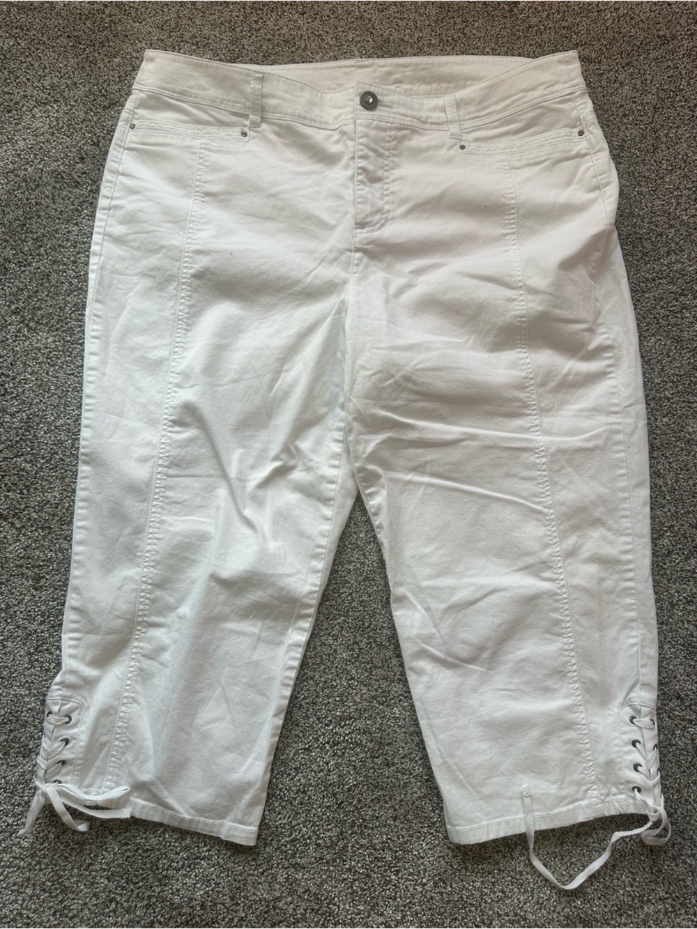 Style & Co. White Women's Capri Pants with Lace-Up Hem